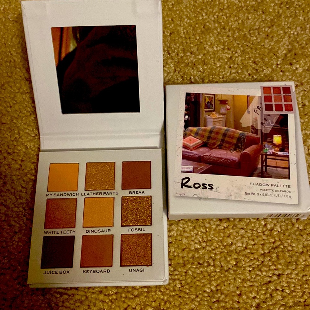 Revolution Friends ‘Ross’ palette